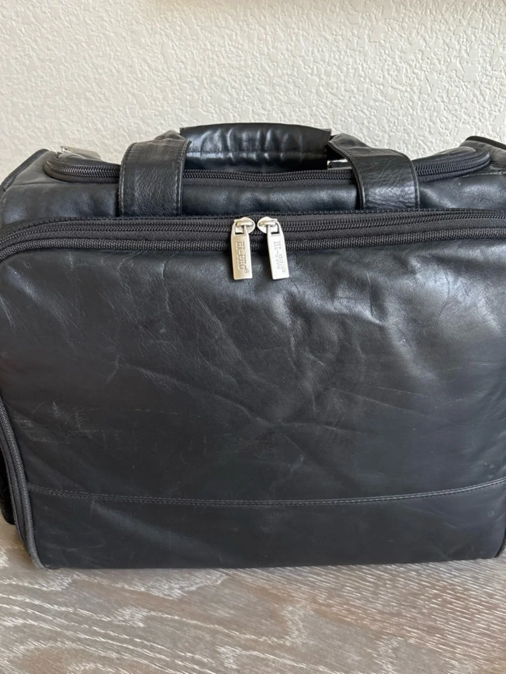 Black Leather Laptop Briefcase with Dual-Zip Closure